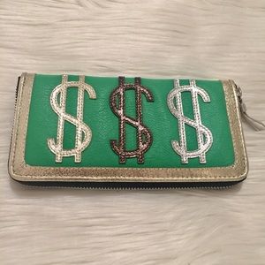 $$$💚Limited Edition Brighton wallet $$$